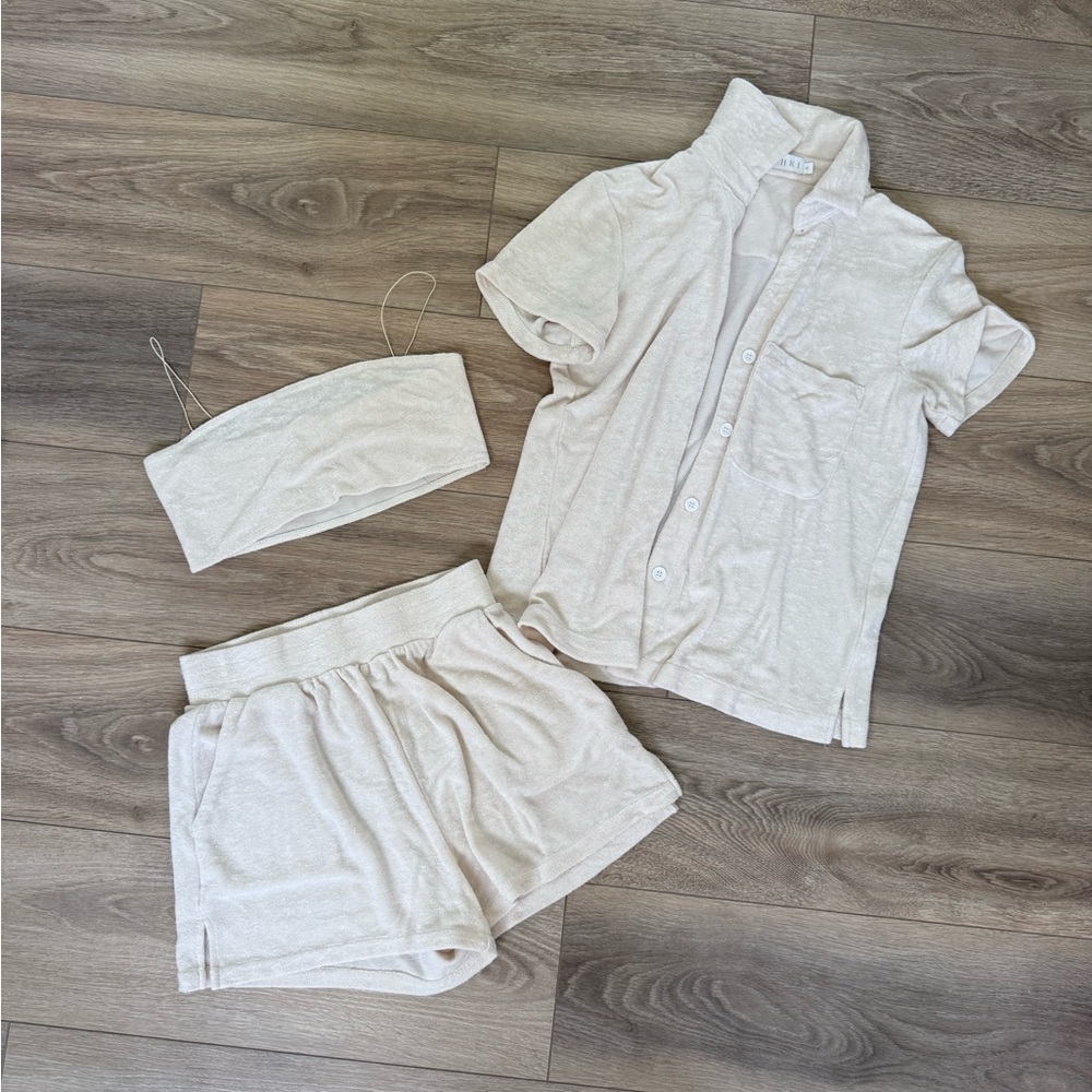 Meshki Women's Cream Terry Cloth Set